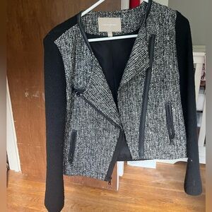 Banana republic size 2  short moto/ jacket wool